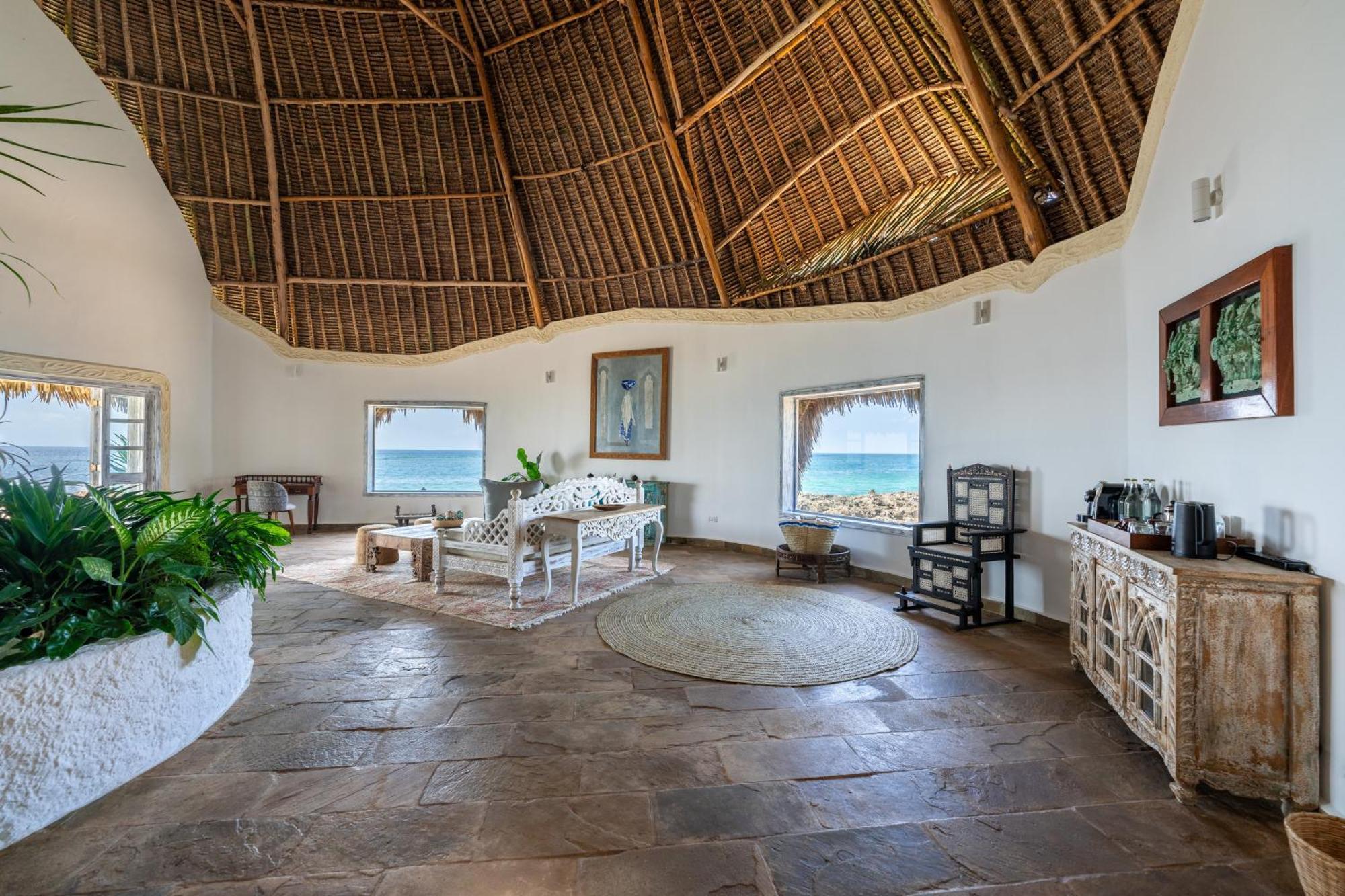 Chale Island Resort Ukunda Esterno foto