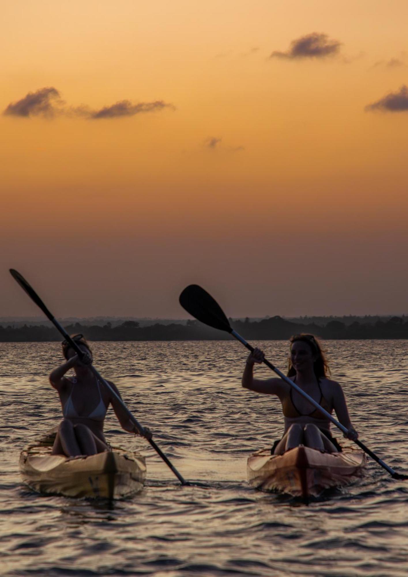Chale Island Resort Ukunda Esterno foto